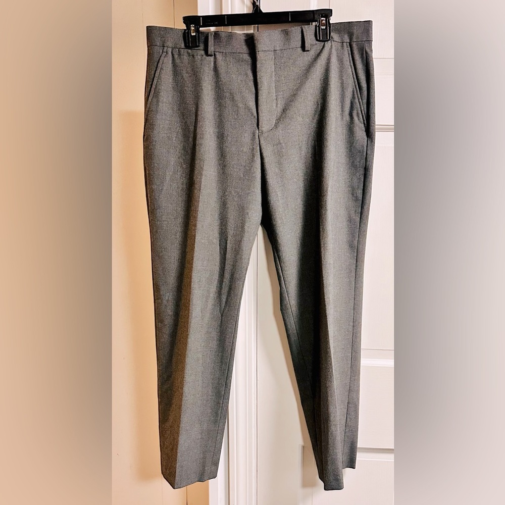 Men’s J. F. Ferrar dark gray slacks 36x30